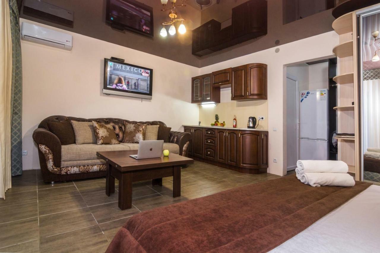 Marmaris Hotell Skadovsʼk Exteriör bild